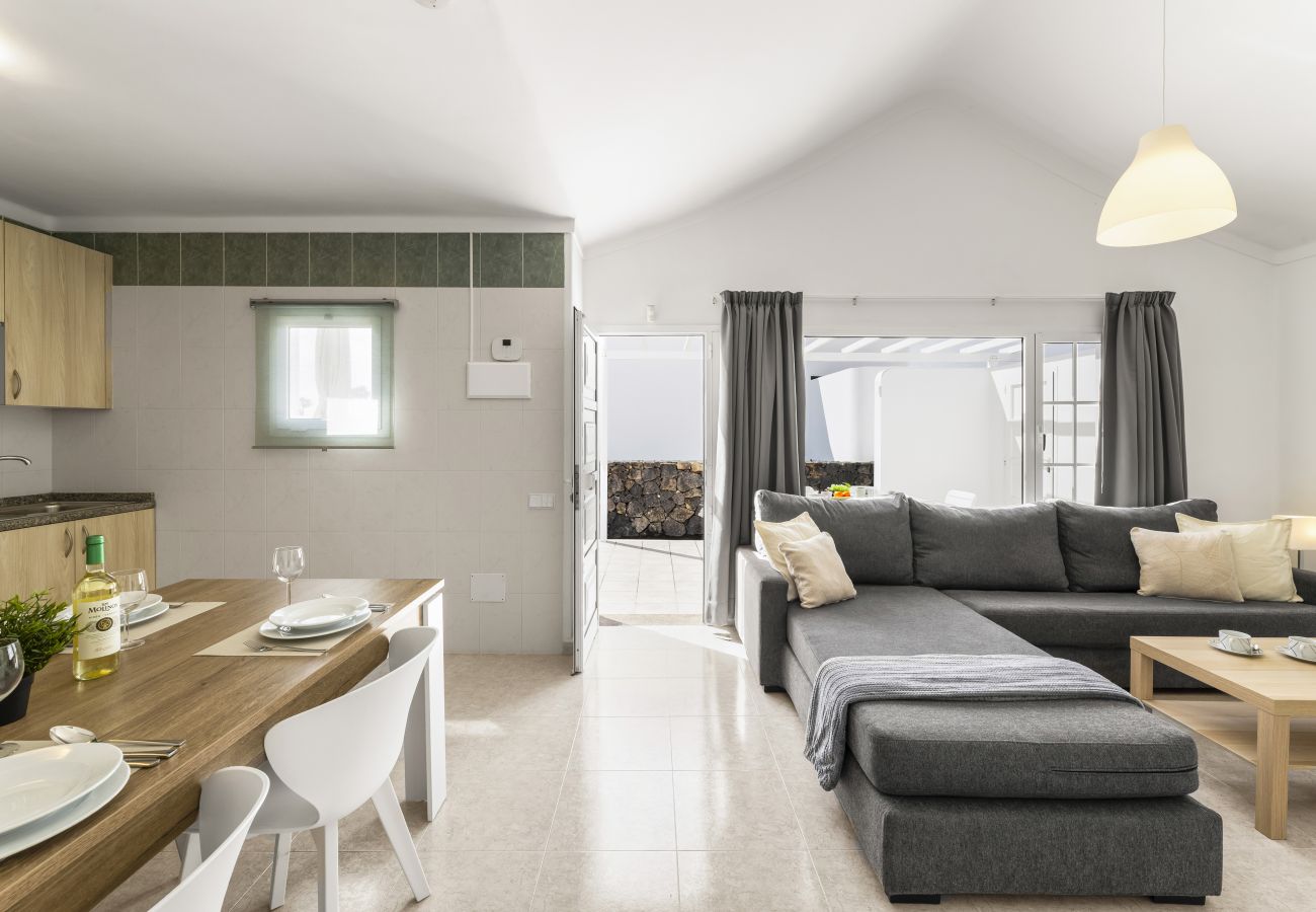 Bungalow à Puerto del Carmen - Casa El Golfo - N 6 by Escape Home