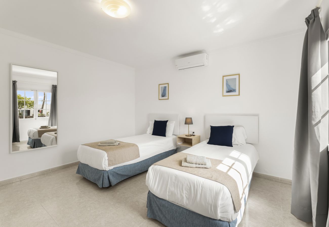 Bungalow à Puerto del Carmen - Casa El Golfo - N 6 by Escape Home