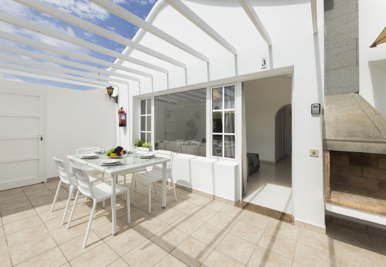 Bungalow à Puerto del Carmen - Casa la Geria - 3 (2) by Escape Home 