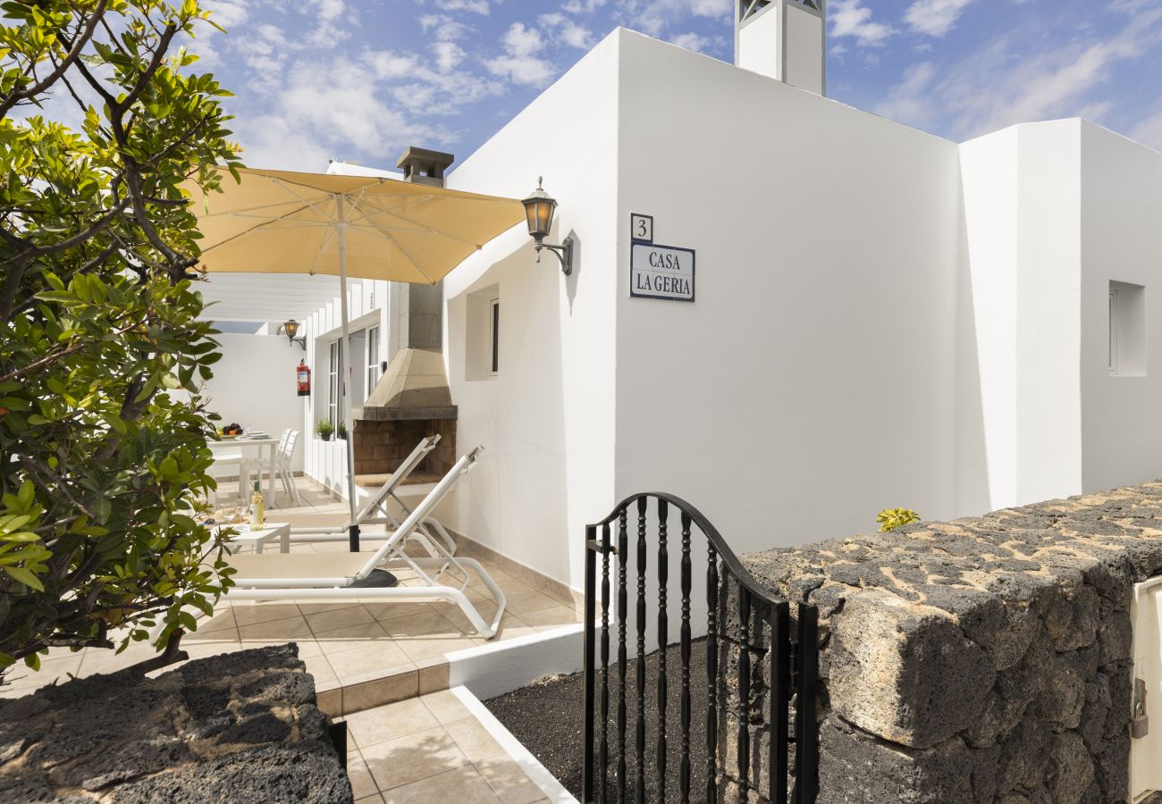 Bungalow à Puerto del Carmen - Casa la Geria - 3 (2) by Escape Home 