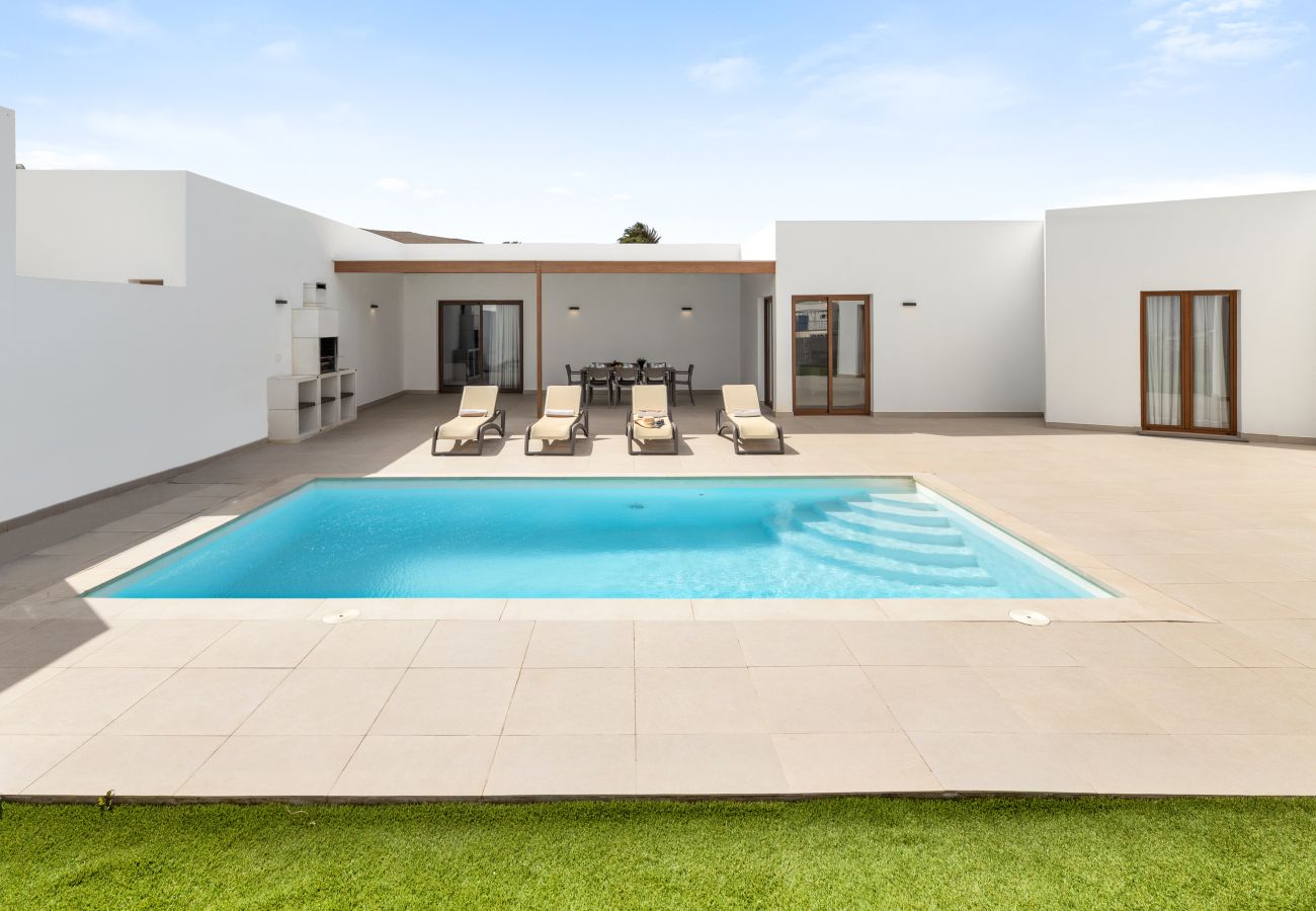 Villa à Playa Blanca - Villa Los Altos Anisa 13A by Escape Home