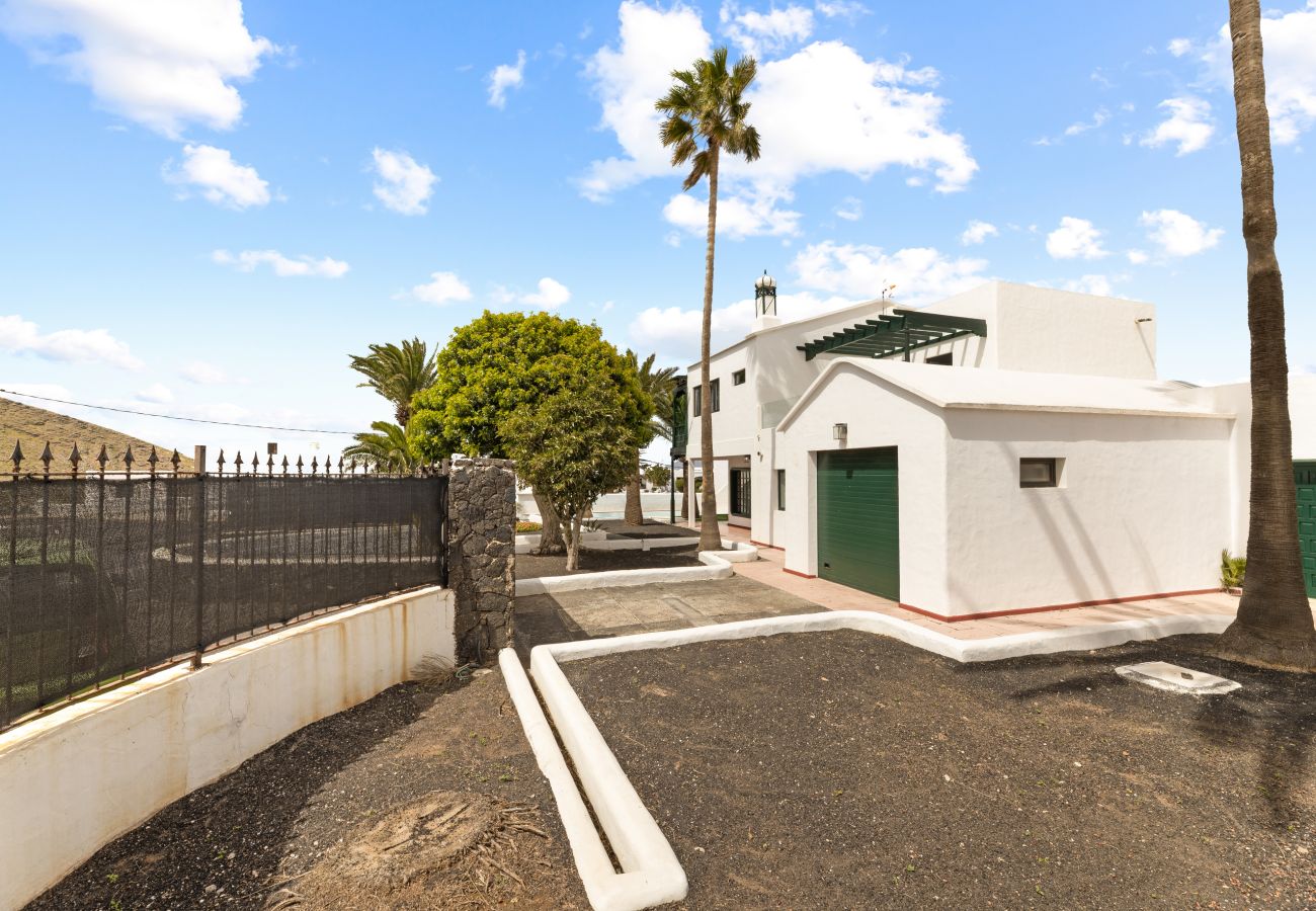 Villa à Tinajo -  Santa Rosa Tinajo by Escape Home 