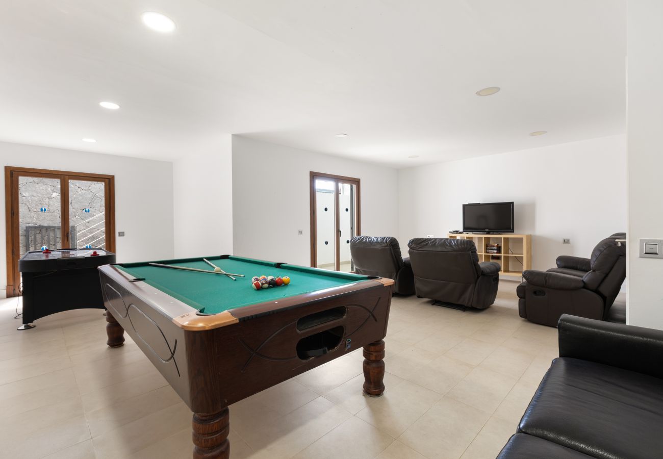 Villa à Puerto Calero - Casa Carlota by Escape Home