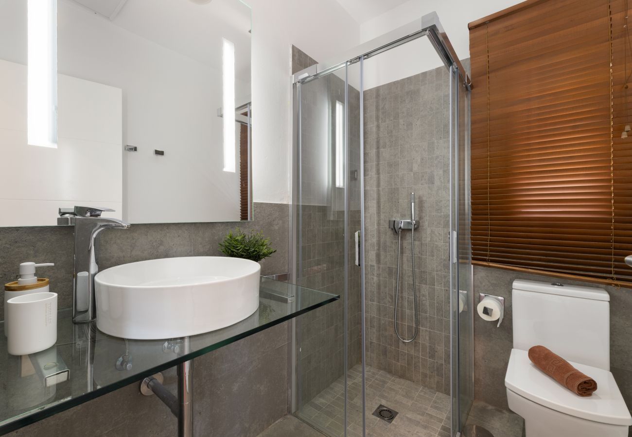 Villa à Puerto Calero - Casa Carlota by Escape Home