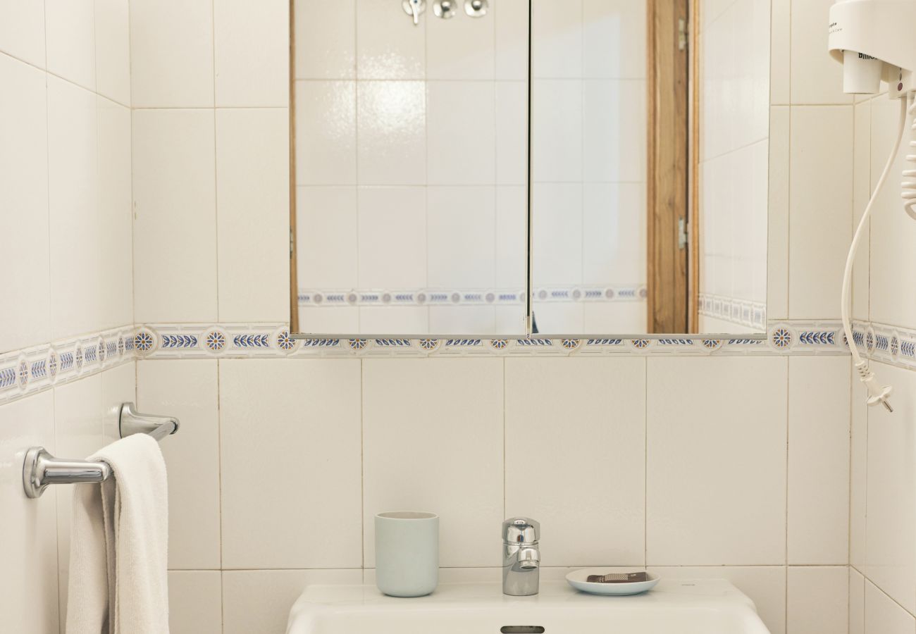 Appartement à Madrid - Santa Rosa Madrid 204 by Escape Home